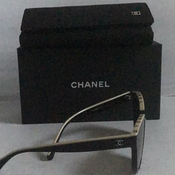 CHANEL SUNGLASSES LADIES. - Picture 2 of 6